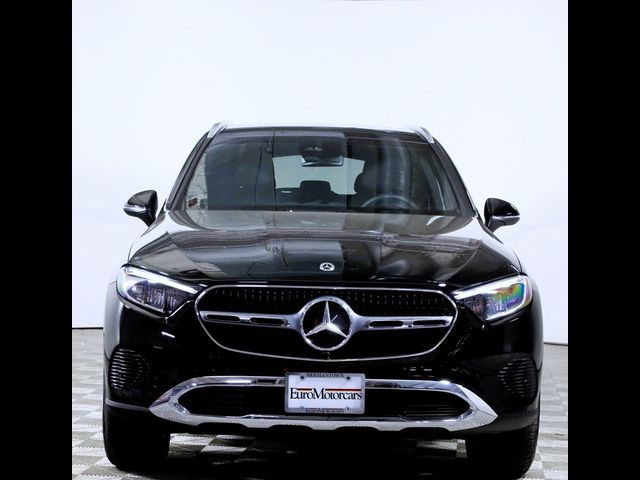 2025 Mercedes-Benz GLC 300