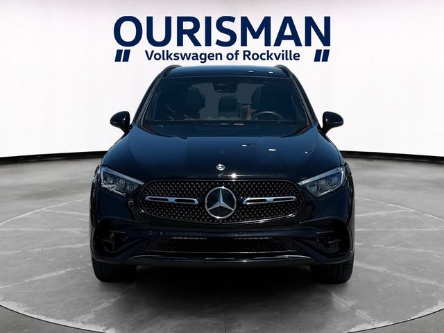 2025 Mercedes-Benz GLC 300