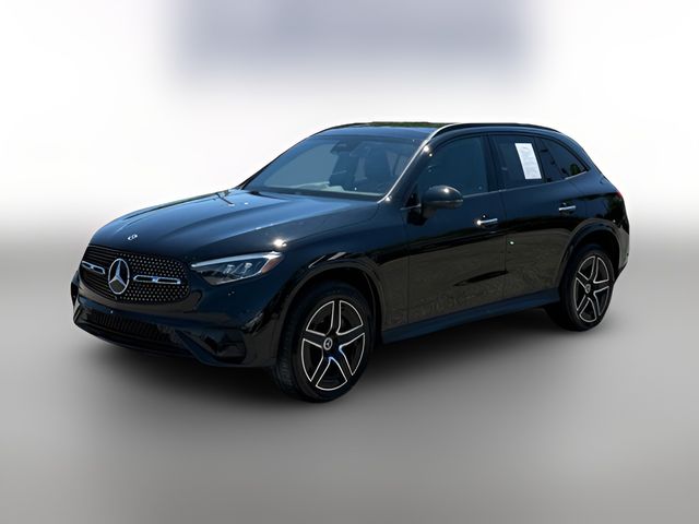 2025 Mercedes-Benz GLC 300