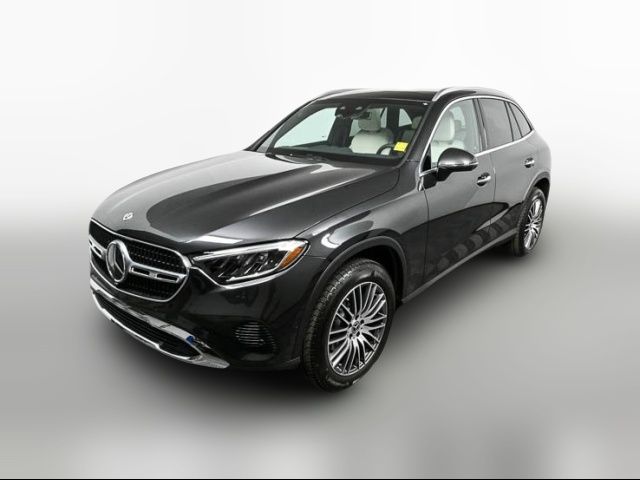 2025 Mercedes-Benz GLC 300