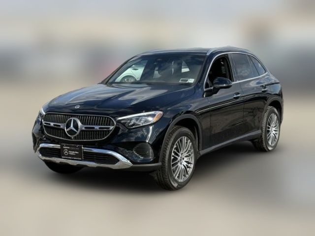 2025 Mercedes-Benz GLC 300