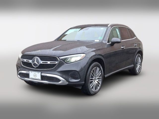 2025 Mercedes-Benz GLC 300