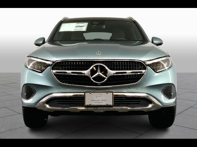 2025 Mercedes-Benz GLC 300