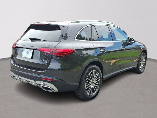 2025 Mercedes-Benz GLC 300
