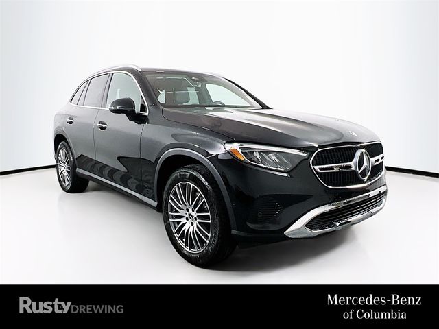 2025 Mercedes-Benz GLC 300