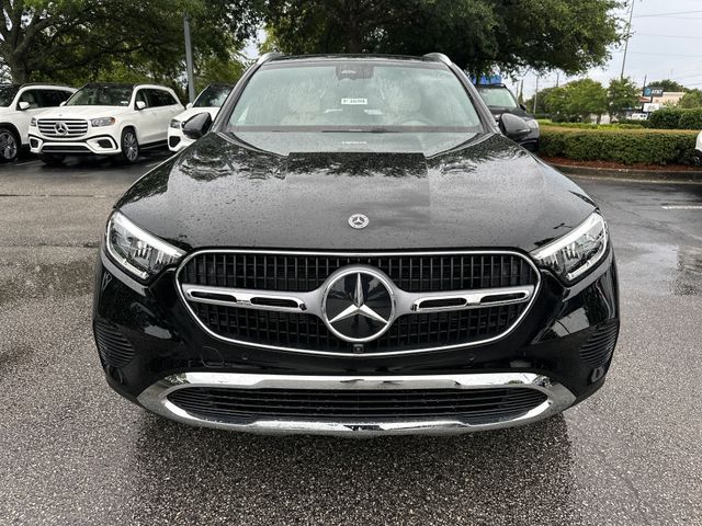 2025 Mercedes-Benz GLC 300