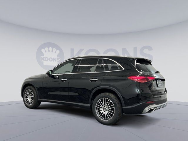 2025 Mercedes-Benz GLC 300