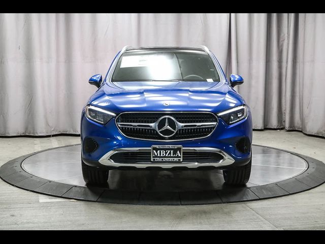 2025 Mercedes-Benz GLC 300