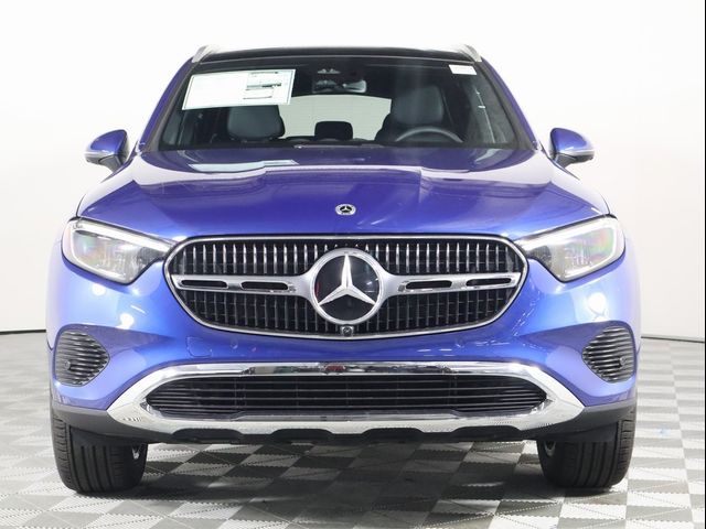 2025 Mercedes-Benz GLC 300