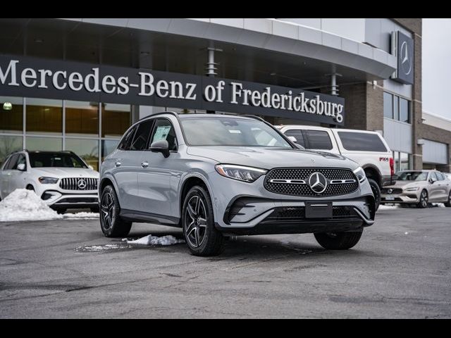 2025 Mercedes-Benz GLC 300