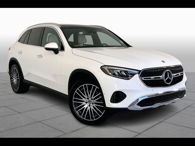 2025 Mercedes-Benz GLC 300