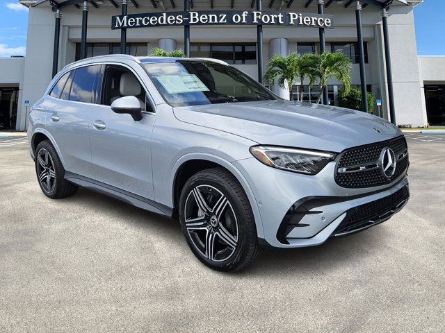 2025 Mercedes-Benz GLC 300