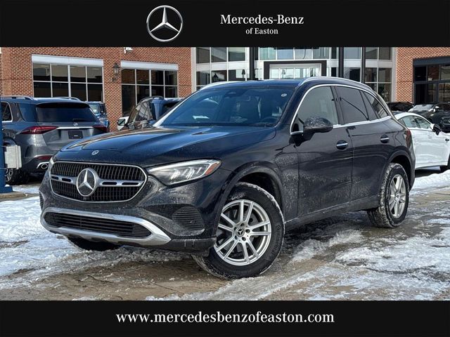 2025 Mercedes-Benz GLC 300