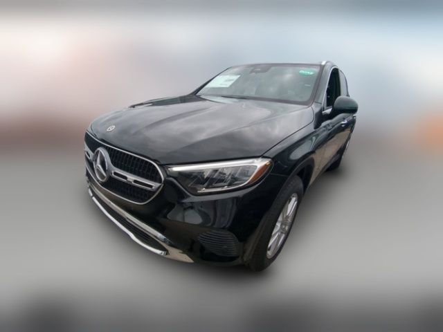 2025 Mercedes-Benz GLC 300