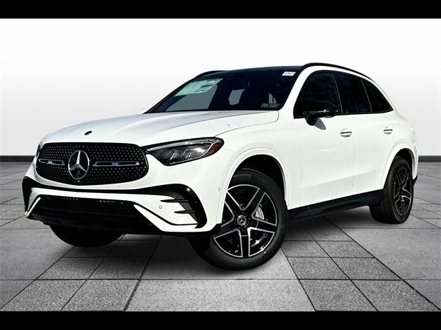 2025 Mercedes-Benz GLC 300