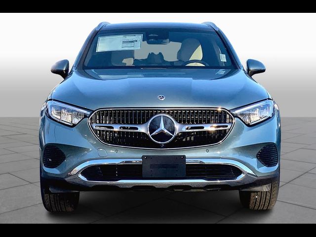 2025 Mercedes-Benz GLC 300