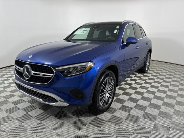 2025 Mercedes-Benz GLC 300