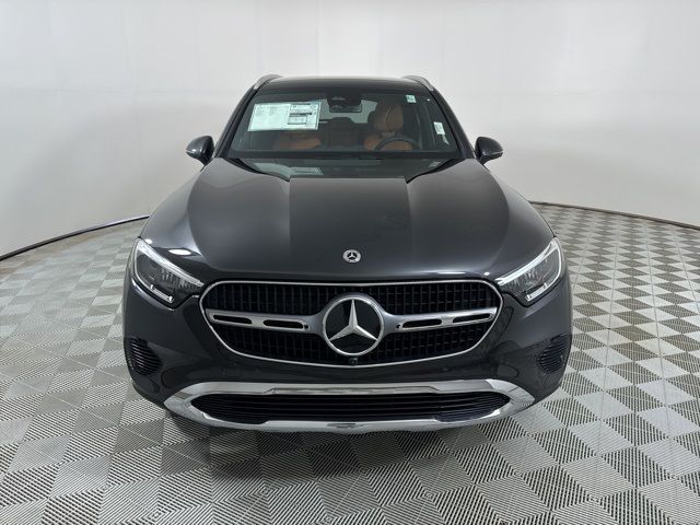 2025 Mercedes-Benz GLC 300