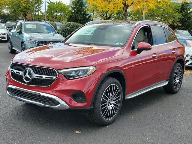 2025 Mercedes-Benz GLC 300