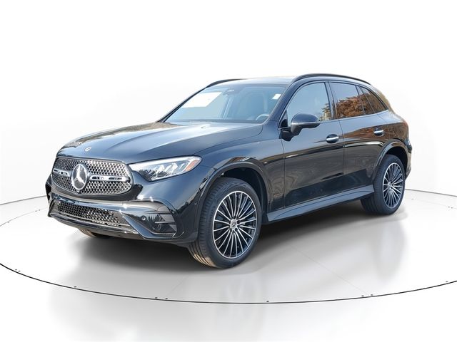 2025 Mercedes-Benz GLC 300