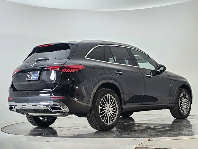 2025 Mercedes-Benz GLC 300