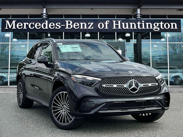 2025 Mercedes-Benz GLC 300