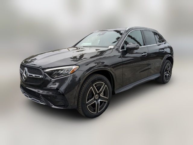 2025 Mercedes-Benz GLC 300