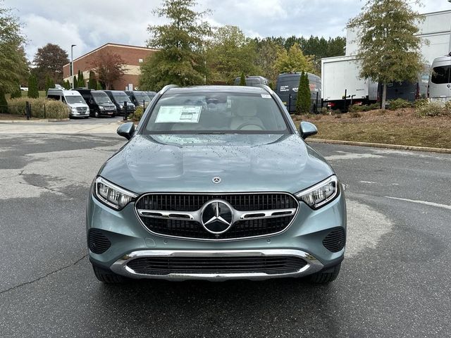 2025 Mercedes-Benz GLC 300