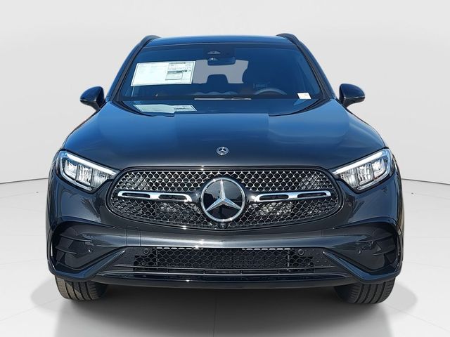 2025 Mercedes-Benz GLC 300