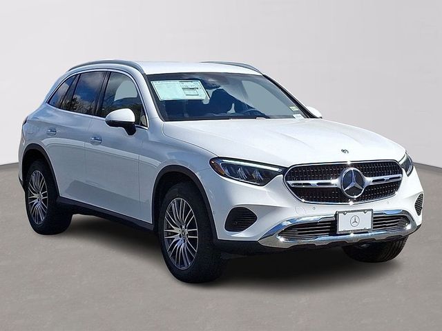 2025 Mercedes-Benz GLC 300