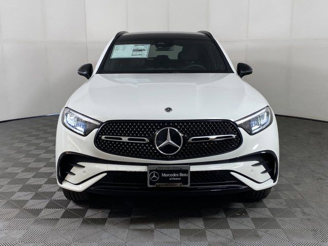 2025 Mercedes-Benz GLC 300