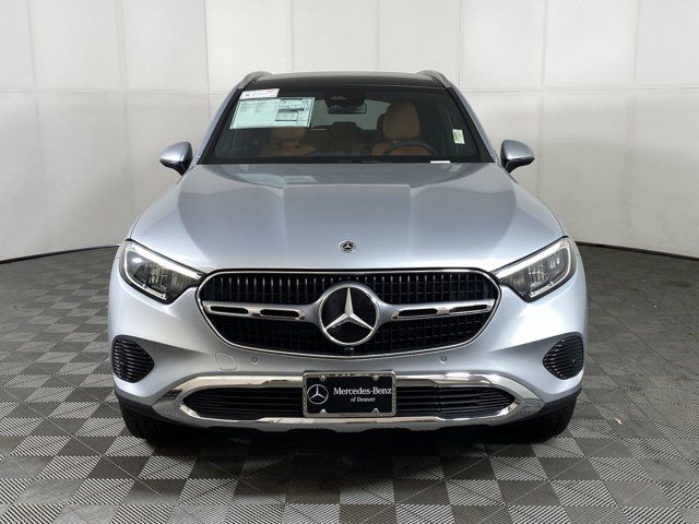 2025 Mercedes-Benz GLC 300