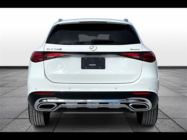 2025 Mercedes-Benz GLC 300