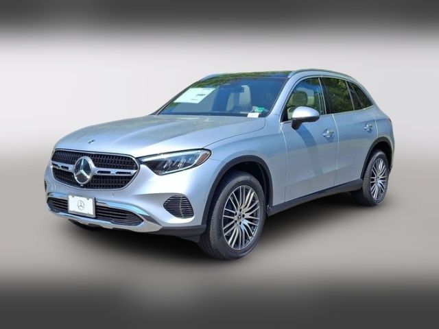 2025 Mercedes-Benz GLC 300