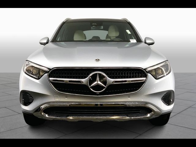 2025 Mercedes-Benz GLC 300