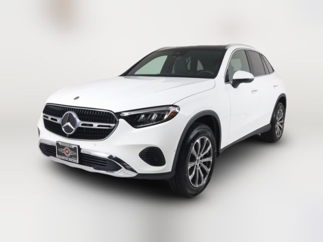2025 Mercedes-Benz GLC 300