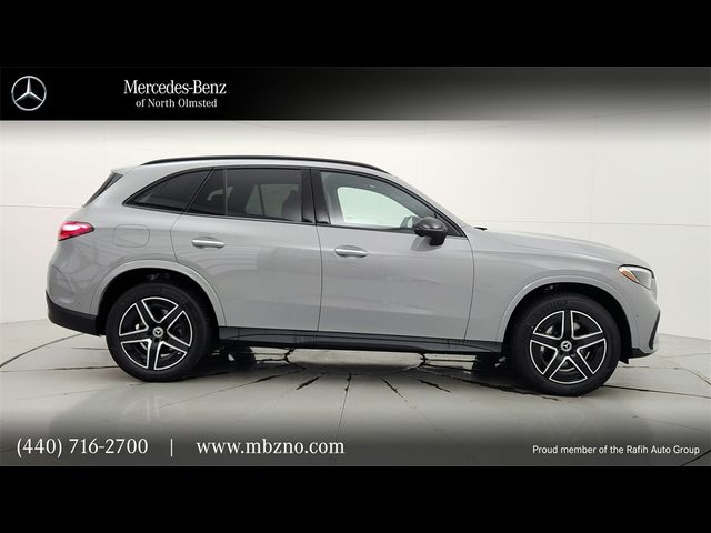 2025 Mercedes-Benz GLC 300