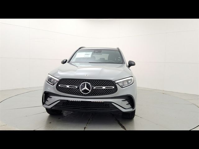 2025 Mercedes-Benz GLC 300