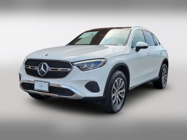 2025 Mercedes-Benz GLC 300