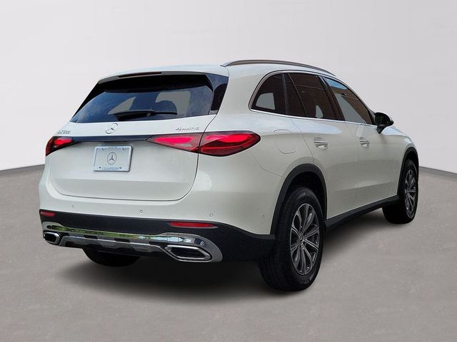 2025 Mercedes-Benz GLC 300