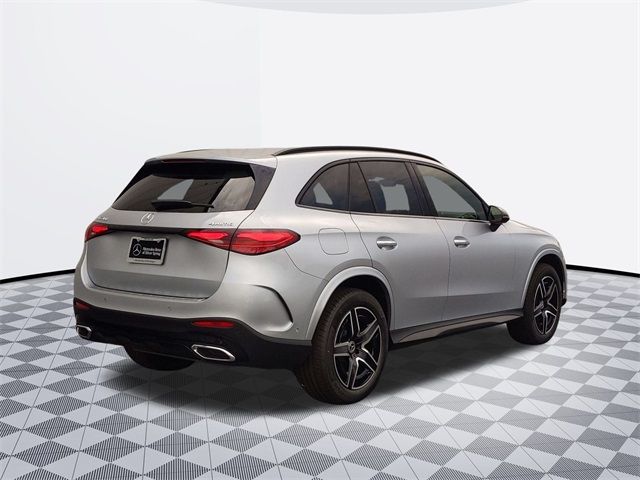 2025 Mercedes-Benz GLC 300