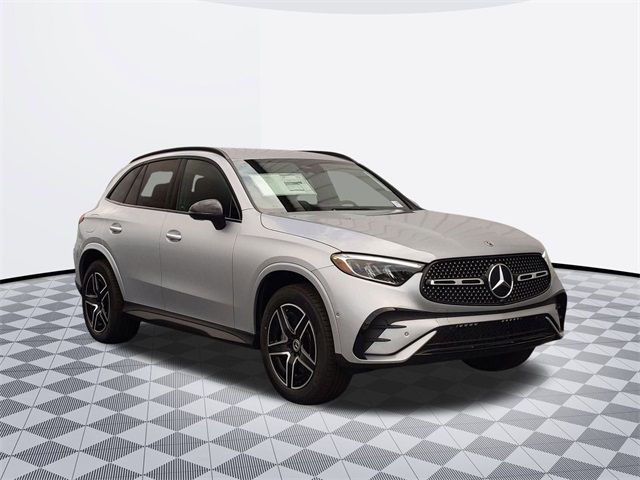 2025 Mercedes-Benz GLC 300