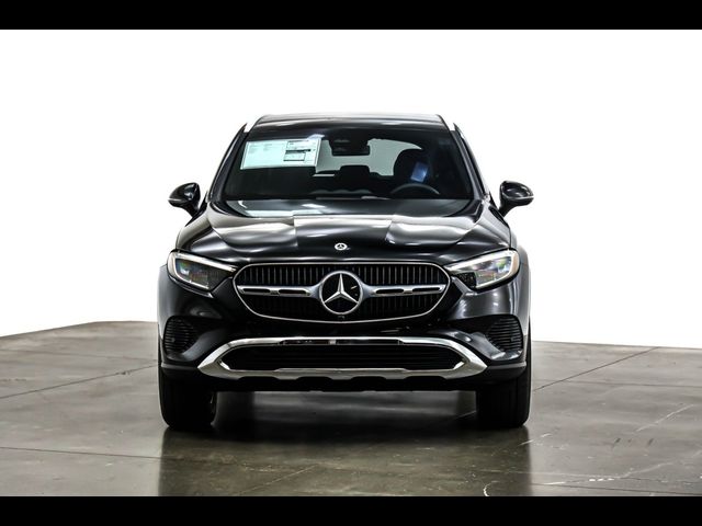 2025 Mercedes-Benz GLC 300