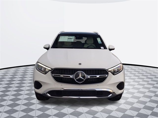 2025 Mercedes-Benz GLC 300