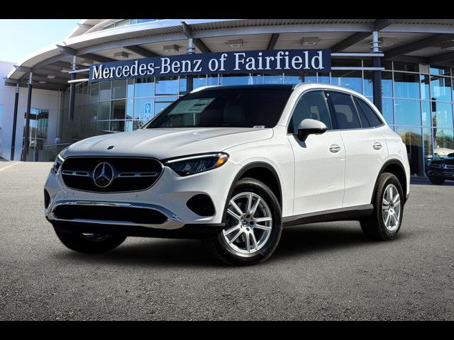 2025 Mercedes-Benz GLC 300