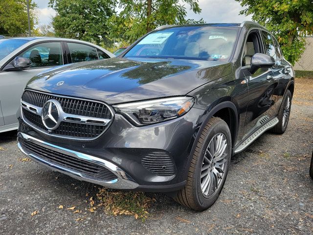 2025 Mercedes-Benz GLC 300