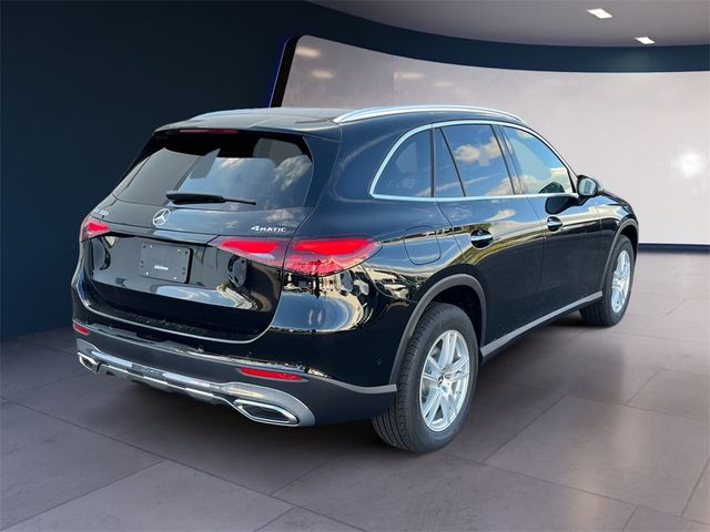 2025 Mercedes-Benz GLC 300