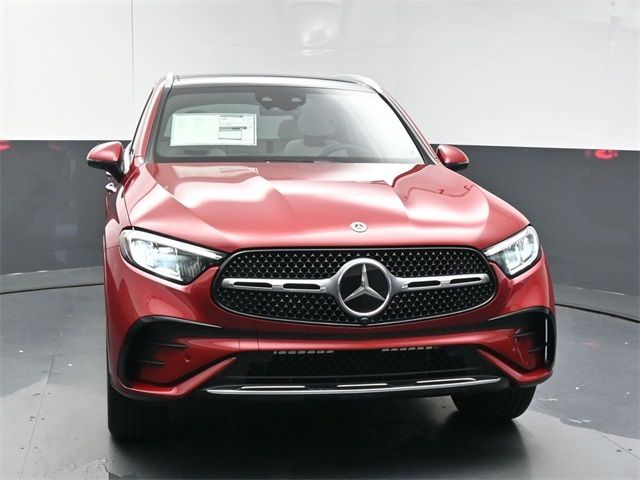 2025 Mercedes-Benz GLC 300