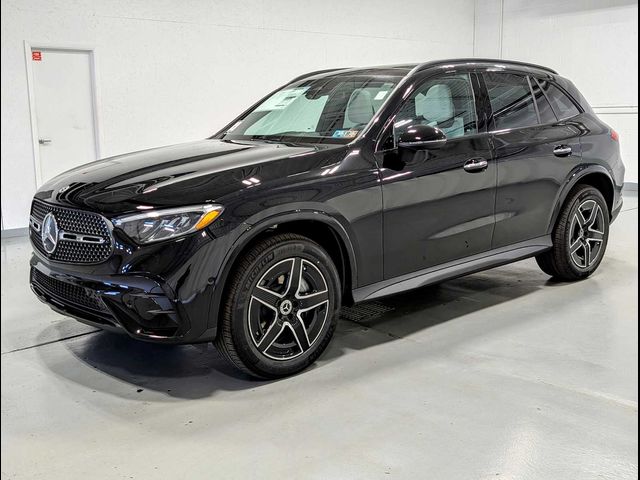 2025 Mercedes-Benz GLC 300