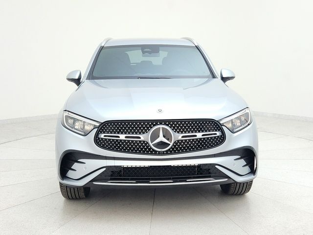 2025 Mercedes-Benz GLC 300